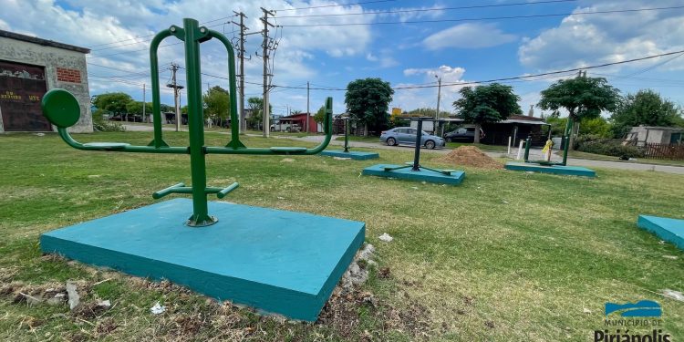 Colocaron estación saludable en Pueblo Obrero, posteriormente colocarán juegos infantiles