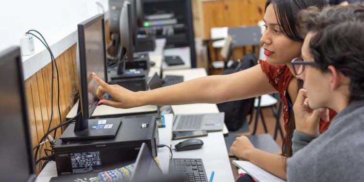 Convocatoria abierta para estudiantes de UTU de Montevideo del área de Informática y Audiovisuales para cubrir cargos en el Ministerio de Turismo