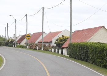 Punta Colorada: Antía sostuvo que recibirá a los vecinos y se congratuló que se reconozca que los terrenos son públicos