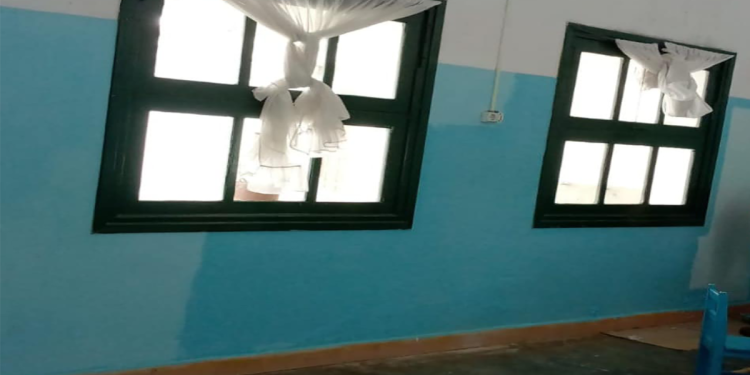 Acondicionan la Escuela 43 de Izcua