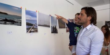 Exposición y premiación del Concurso Fotográfico 2024 “Punta del Este todo el año” tuvo su inauguración