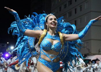 Desfiles Carnaval 2025: Aznárez rompe el fuego en la zona oeste el 25 de enero; en Piriápolis el sábado 1 de marzo y cierra Pan de Azúcar el 8/3