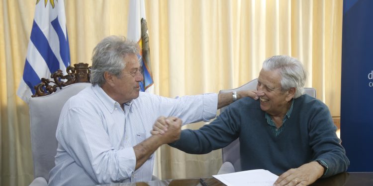 Luis Eduardo Pereira intendente por licencia de Antía