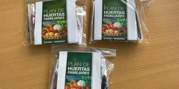 Continúa la entrega de semillas otoño-invierno en todo el departamento