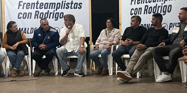 Frenteamplistas con Rodrigo Blás
