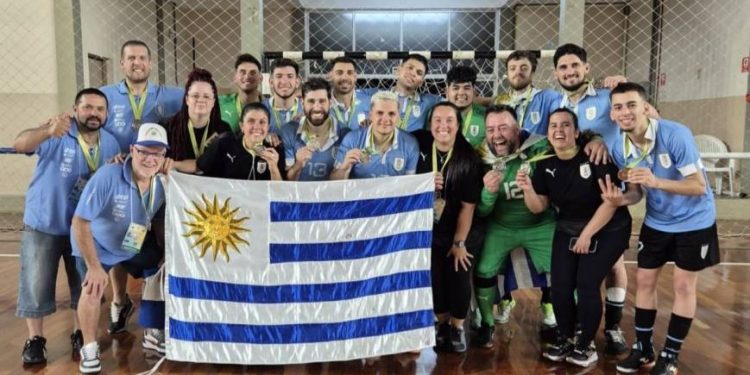 La Selección Uruguaya de Futsal de Sordos necesita tu ayuda para viajar al Mundial de Italia