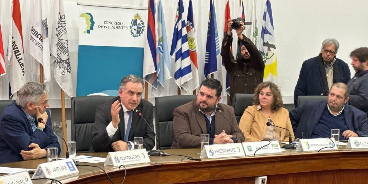 Congreso de Intendentes: Maldonado celebra el consenso alcanzado y la cultura del diálogo como herramienta para alcanzar soluciones