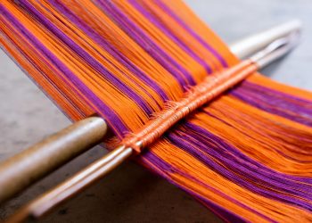 La Casa de la Cultura de Piriápolis invita a sumarse al curso de Arte Textil especializado en Telar Indígena