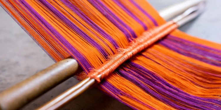 La Casa de la Cultura de Piriápolis invita a sumarse al curso de Arte Textil especializado en Telar Indígena