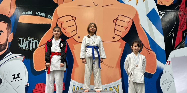 Destacada actuación de alumnos de la Escuela Municipal de Karate en Campeonato Nacional