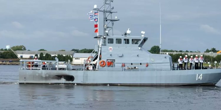 Día del Patrimonio en el Puerto de Piriápolis: barcos ROU «Río Arapey» e «Isla de Lobos» abren sus puertas al público