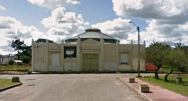 Piriápolis: Abella proyecta recuperar el Pabellón de las Rosas y quiere que la Paella Gigante vuelva al lugar donde nació