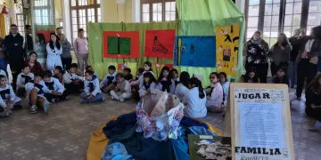 Piriápolis: Colonia Escolar invita a la Bienal “Arte y Parte”; expresión visual abierta al público este fin de semana