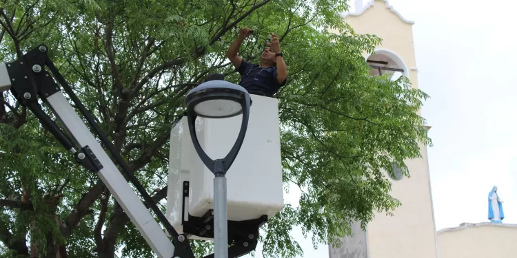 Preparan plaza de Pan de Azúcar para la actividad navideña