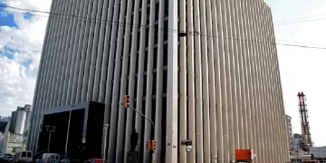 UTE ahorró casi 3 millones de dólares por acuerdo con firma argentina de gas natural