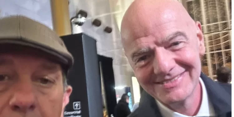 Semanario La Prensa con Gianni Infantino en Washington