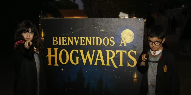 “Noche Mágica en el Cuartel” convocó a familias y fanáticos en una velada al estilo Hogwarts