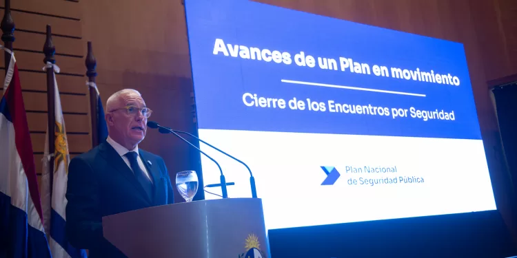 Gobierno recibió 92 propuestas para elaborar Plan Nacional de Seguridad Pública