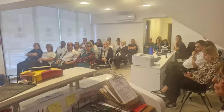 Todas las policlíncias municipales renovaron su certificación en RCB