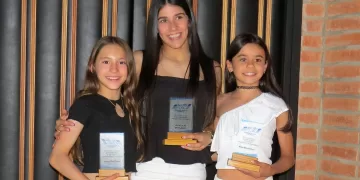 Josefina Biurrun, Nina Branchiccela y Pierina Cedres figuras destacadas por la Federación Uruguaya de Gimnasia