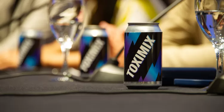 ToxiMix: Campaña de sensibilización busca reducir consumo de bebidas estimulantes en jóvenes